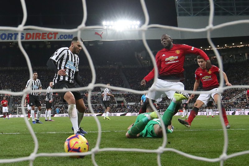 Manchester United shuts out Newcastle in Premier League