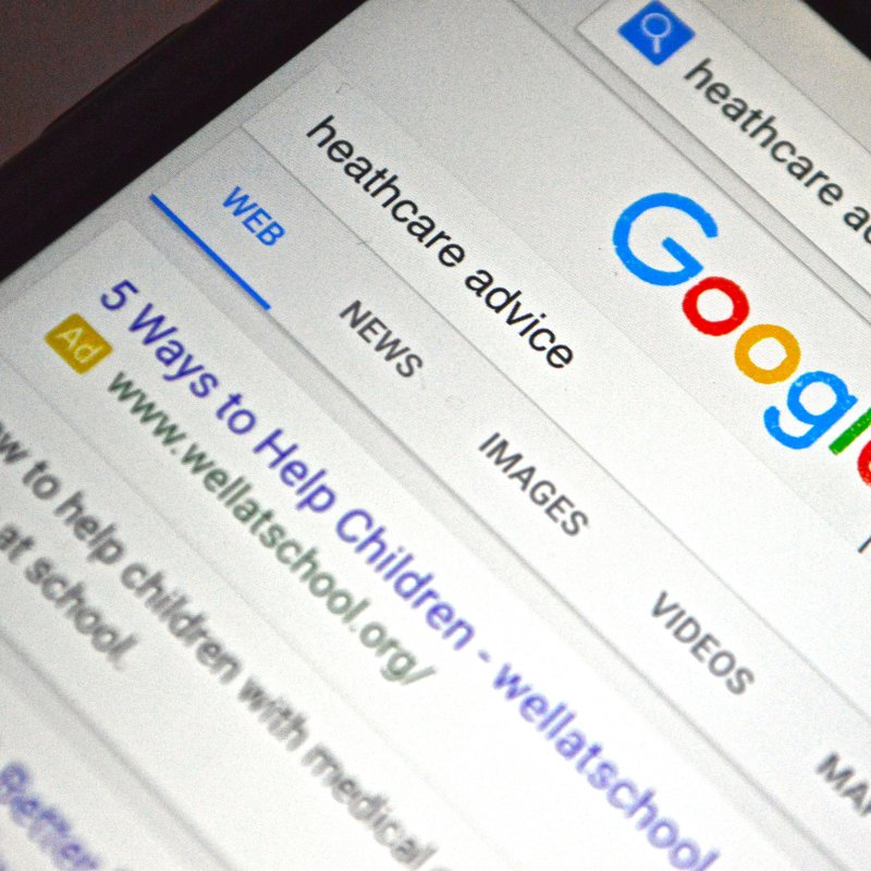 Google health-related searches double a week before ER visit, study says