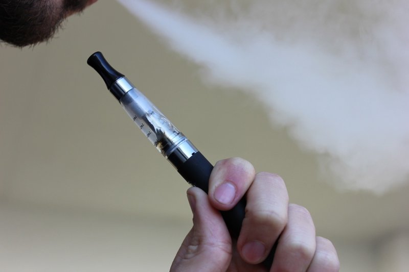 Annual healthcare costs for users of electronic cigarettes adds up to about $15 billion a year in the United States. Photo by lindsayfox/Pixabay