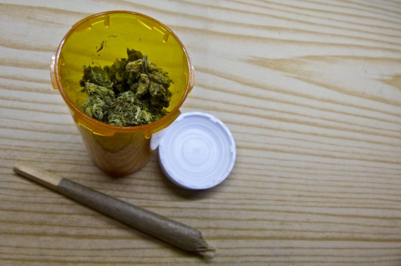 Medical marijuana reduces pain, opioid use among cancer patients