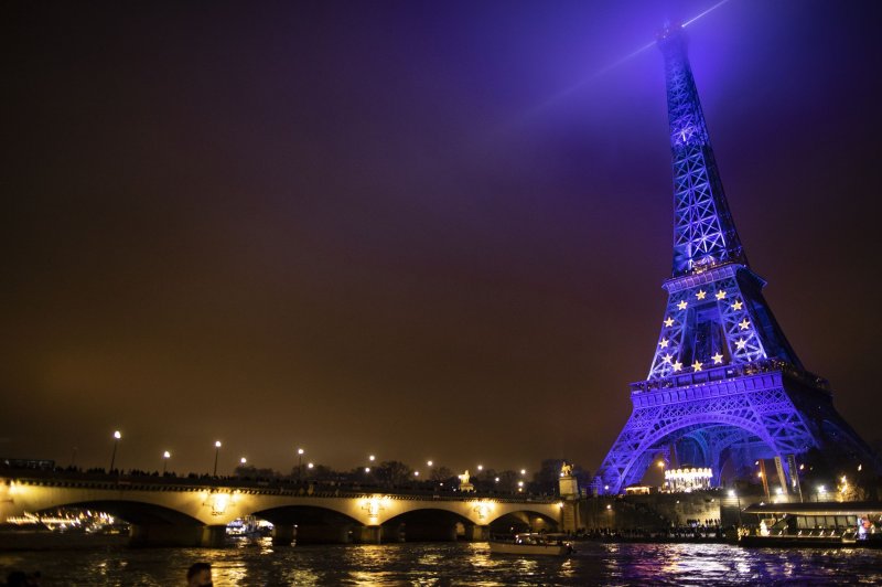 Paris may break all-time June record as heat wave bakes Western Europe