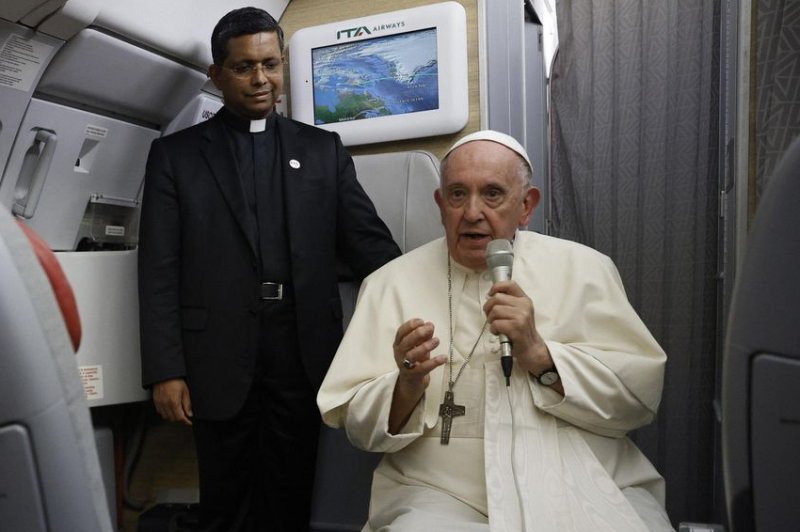 Pope Francis appoints personal health assistant he says 'saved my life'