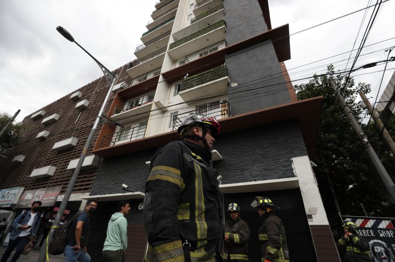 At least one person died and residents reported damage to buildings after a major earthquake struck Mexico on Monday. Photo by Jose Mendez/EPA-EFE