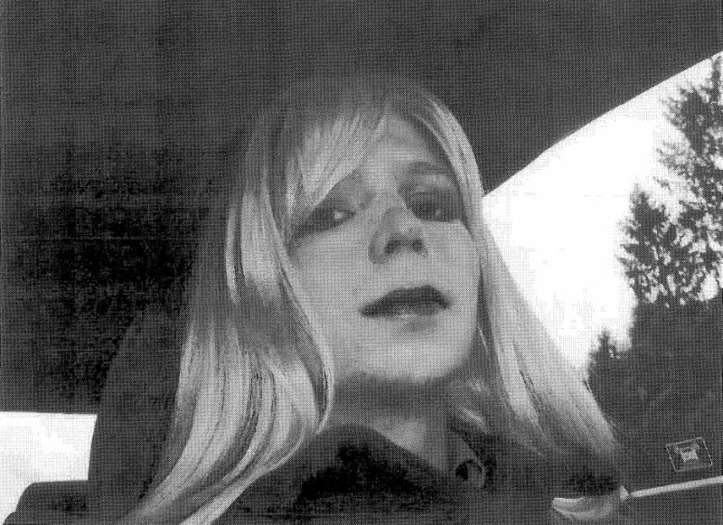 Bradley Manning granted right to change first name to Chelsea