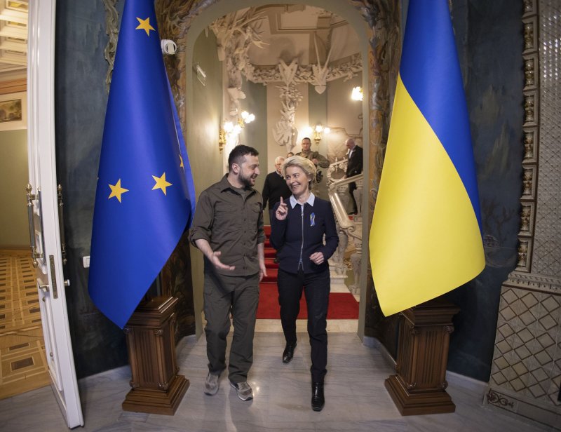 The European Union under President Ursula von der Leyen (R) announced an additional package of punitive measures against Russia over its war in Ukraine. Photo by Ukrainian Presidential Press Service/EPA-EFE
