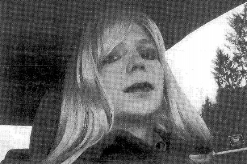 Pentagon may move Chelsea Manning to civilian prison for hormone treatment