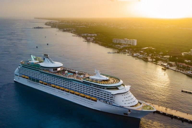 Federal judge says cruise line can ignore Florida law and require vaccinations