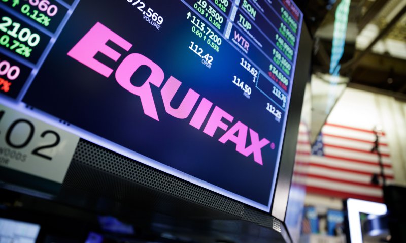 SEC: Equifax employee dumped stocks before data breach news