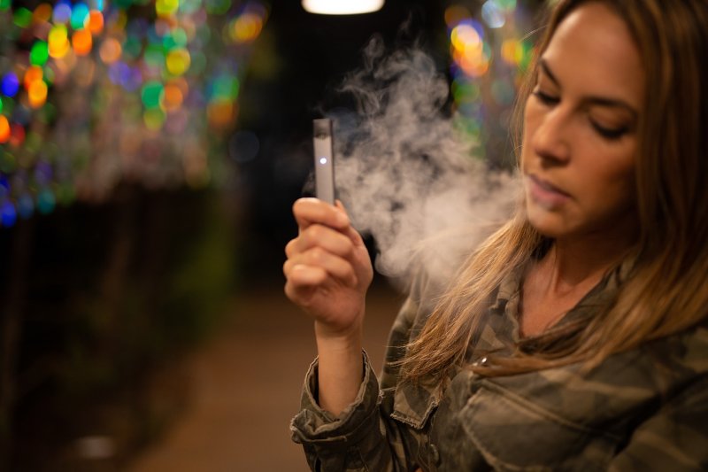 The FDA said Wednesday that from 2010 to 2019 it received 35 reports of people, mostly teens and young adults, having seizures after vaping. However, the agency has stopped short of claiming that e-cigarettes caused the seizures. Photo by sarahjohnson1/Pixabay