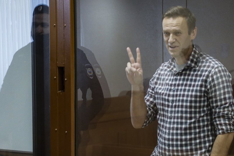 U.S., Britain place sanctions on individuals, entities tied to Navalny poisoning
