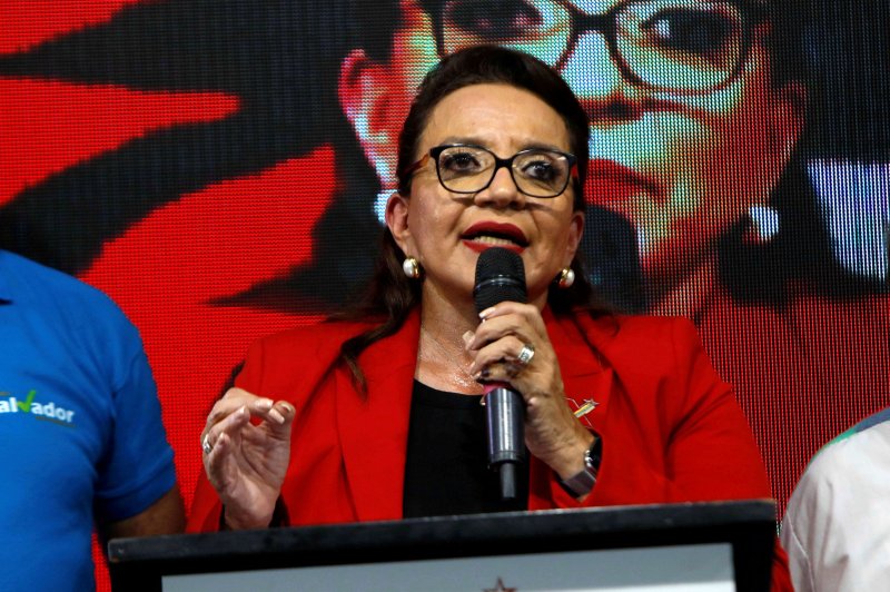 Opposition candidate Xiomara Castro elected Honduras' first female president