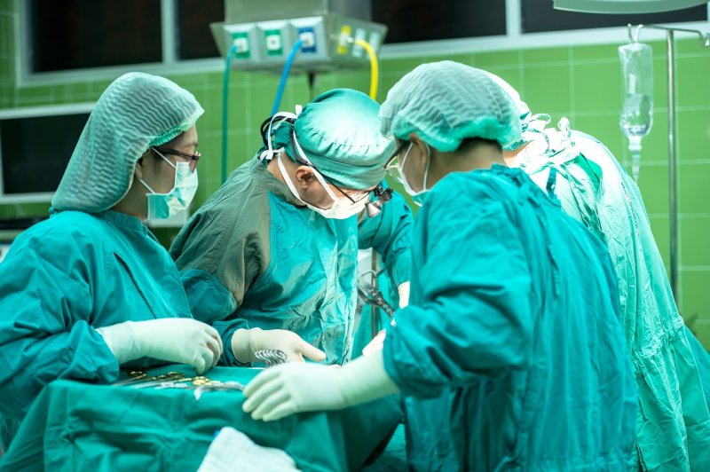 A routine treatment made no significant difference in the number of hearts successfully transplanted from a group of more than 800 organ donors, according to a new study. Photo by Sasin Tipchai/Pixabay