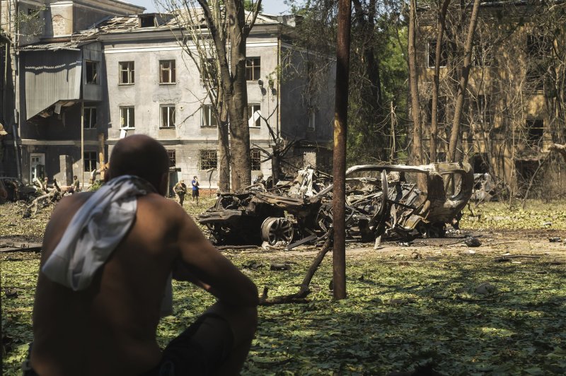 Russian shelling of residential area in Kramatorsk, Ukraine, kills 1