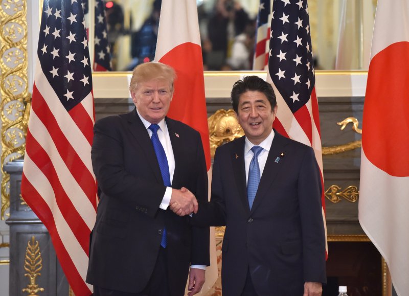 Trump, Japanese PM Abe to talk North Korea at meeting this month