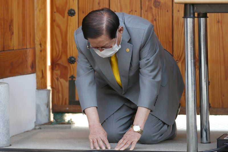 Lee Man-hee, founder and leader of the Shincheonji Church of Jesus, Temple of the Tabernacle of the Testimony, is being sued by the city of Seoul, according to a South Korean press report. File Photo by Yonhap/EPA-EFE