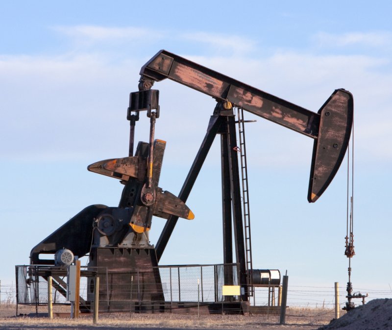 The governor of shale-rich Oklahoma welcomes news that members of OPEC have agreed to limit their crude oil production. (UPI/Shutterstock/Lilac Mountain)
