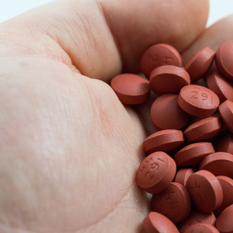 Study: NSAID pain relievers don't increase risk for severe COVID-19