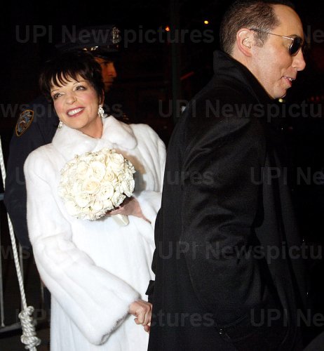 Liza Minnelli and David Gest end their 16 month marriage